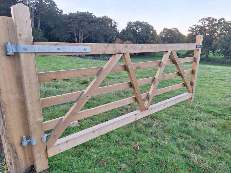 Solid Field Gate Field Gates - Custom Made - Fusion Forest Furniture